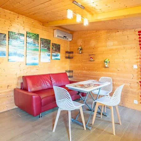 Le Houda Et En Option Hébergement de vacances Nîmes