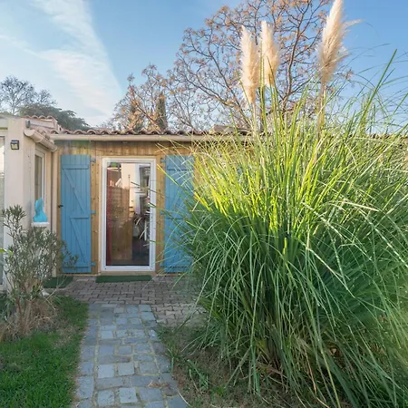 Le Houda Et En Option