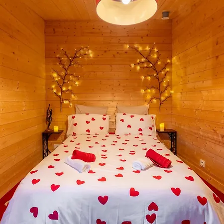 Le Houda Et En Option Holiday home *