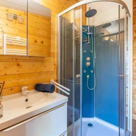 Le Houda Et En Option Ferienhaus *