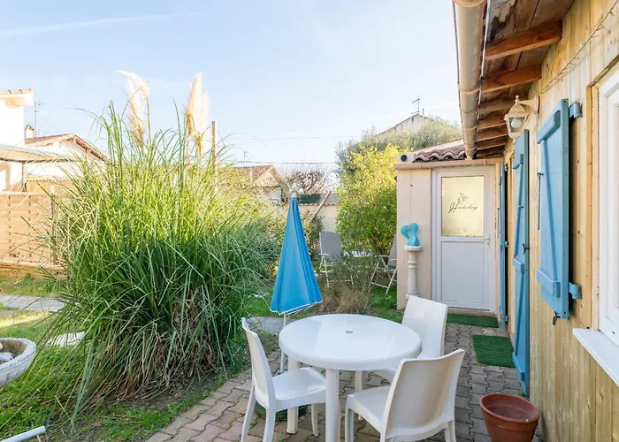 Ferienhaus Le Houda Et En Option Nîmes