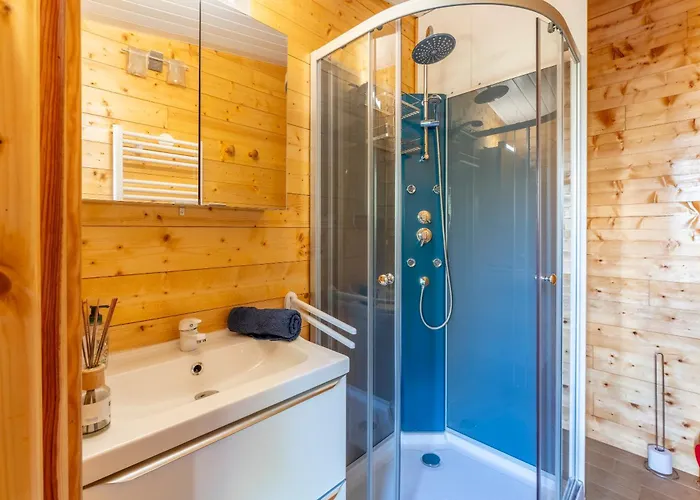 Le Houda Et En Option Ferienhaus